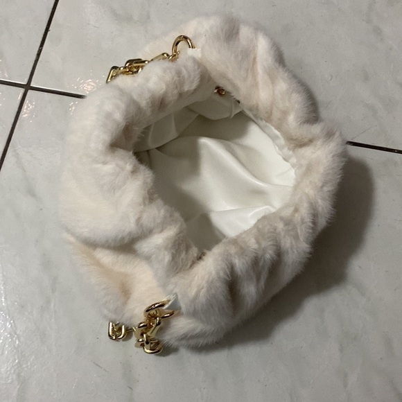 fuzzy y2k bag - Picture 2 of 2